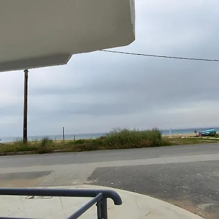 First Line 公寓 弗洛伊塔