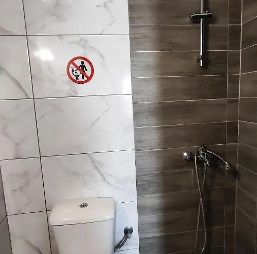 First Line Lägenhet